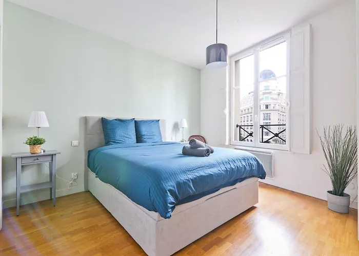 Apartment Heart Of 2br-8p Musee Du Louvre 4 Free Netflix Paris